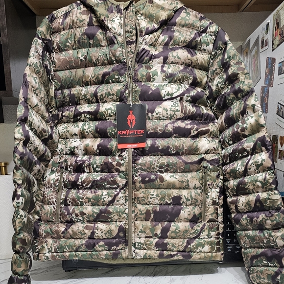 Kryptek Lykos insulated  waterproof jacket. Men's  size large - Picture 7 of 16